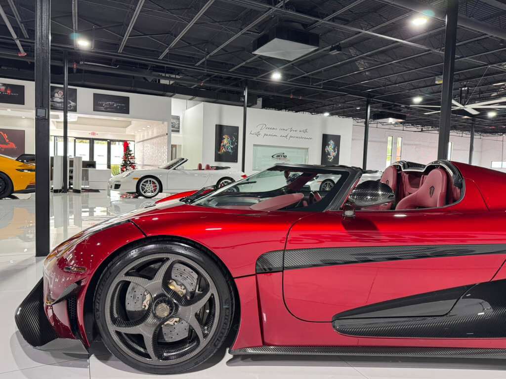 2019 Koenigsegg Regera $3,241,175 STICKER!!! Ghost Package, one-off paint, carbon wheels, power upgrade AND MUCH MORE!!! Fort Lauderdale FL