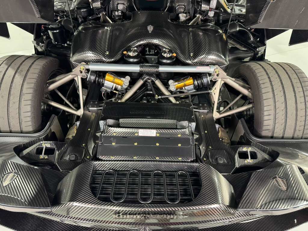 2019 Koenigsegg Regera $3,241,175 STICKER!!! Ghost Package, one-off paint, carbon wheels, power upgrade AND MUCH MORE!!! Fort Lauderdale FL