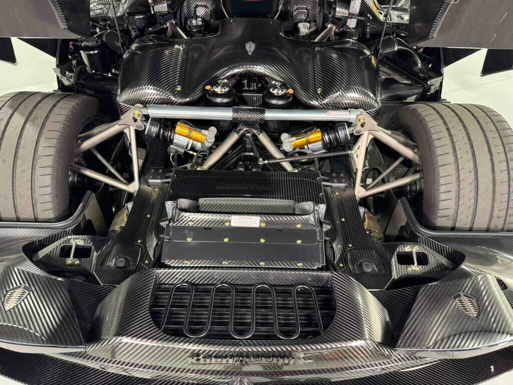 2019 Koenigsegg Regera $3,241,175 STICKER!!! Ghost Package, one-off paint, carbon wheels, power upgrade AND MUCH MORE!!! Fort Lauderdale FL