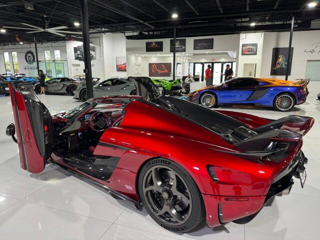 2019 Koenigsegg Regera $3,241,175 STICKER!!! Ghost Package, one-off paint, carbon wheels, power upgrade AND MUCH MORE!!! Fort Lauderdale FL