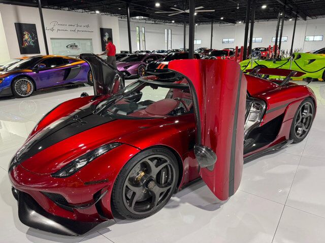 2019 Koenigsegg Regera $3,241,175 STICKER!!! Ghost Package, one-off paint, carbon wheels, power upgrade AND MUCH MORE!!! Fort Lauderdale FL