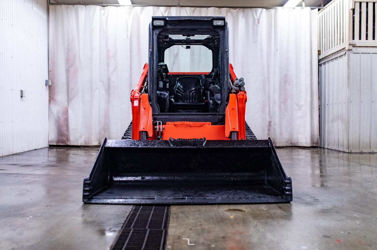 2019 Kubota SVL 65-2 Tracked Skid Steer Loader Diesel Red Deer AB