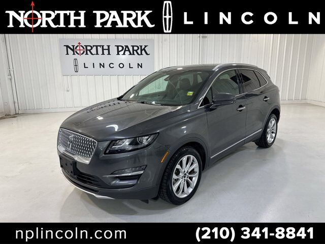 2019 LINCOLN MKC Select