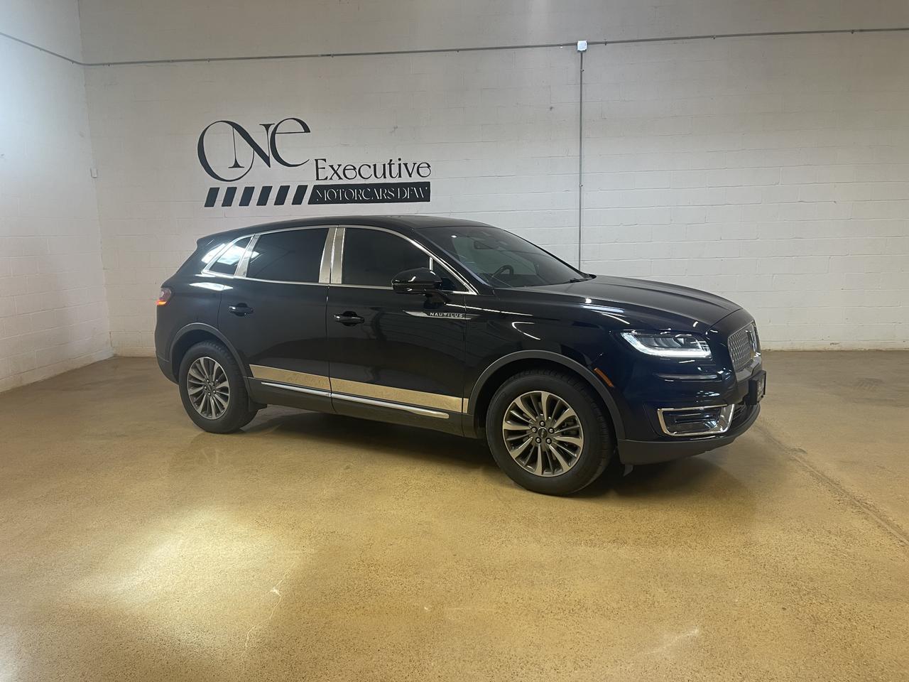 2019 Lincoln Nautilus Reserve photo 7