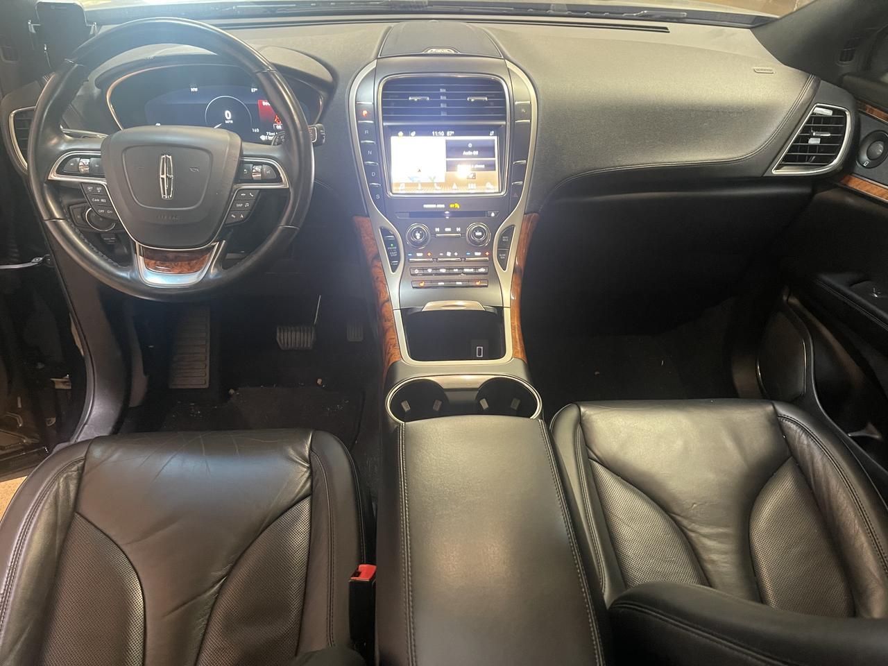 2019 Lincoln Nautilus Reserve photo 4
