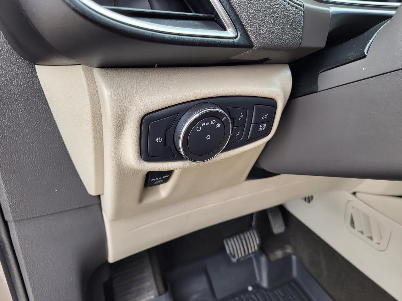 2019 LINCOLN Nautilus Select FWD Beeville TX