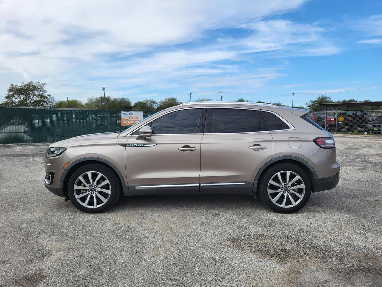 2019 LINCOLN Nautilus Select FWD Beeville TX