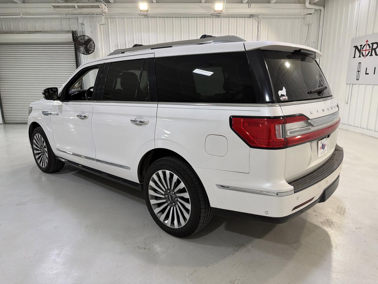 2019 LINCOLN Navigator Reserve