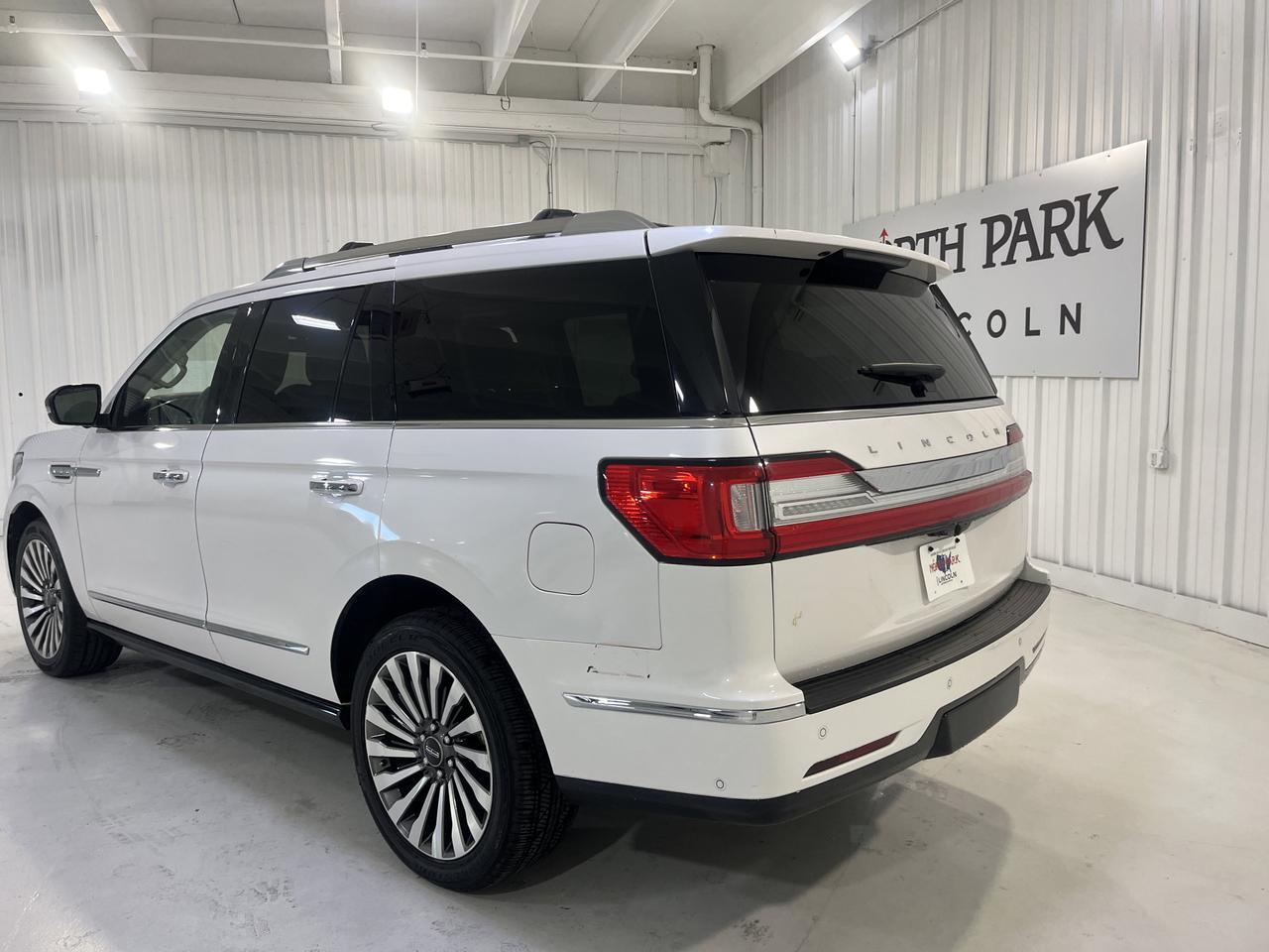 2019 LINCOLN Navigator Reserve