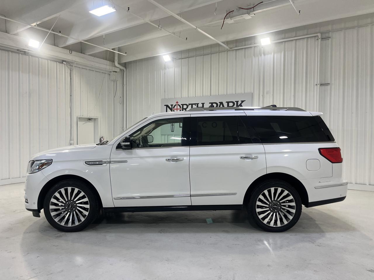 2019 LINCOLN Navigator Reserve