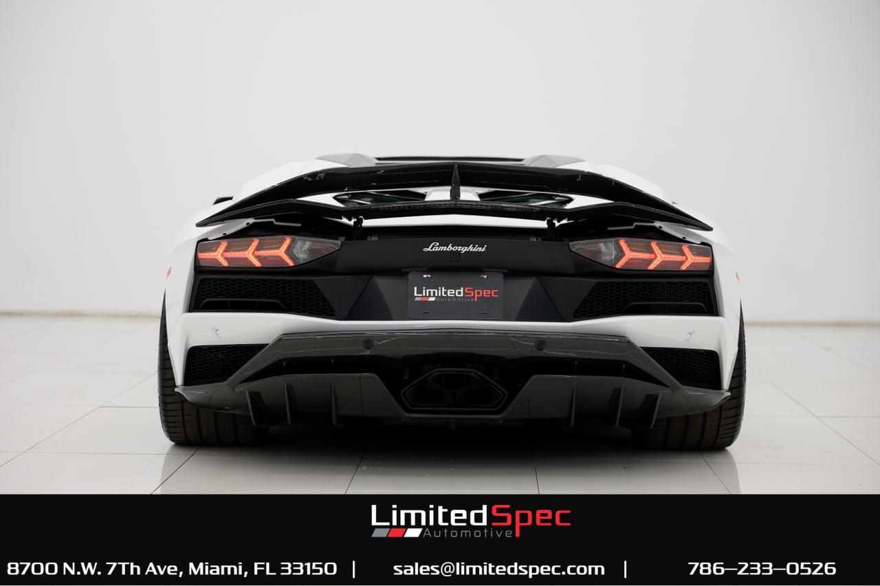2019 Lamborghini Aventador Roadster Miami FL