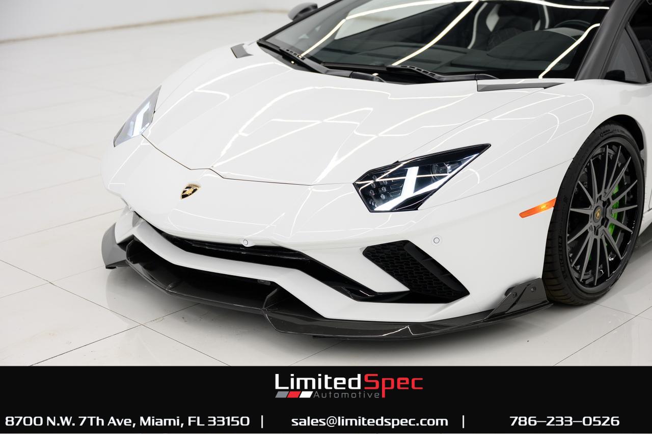 2019 Lamborghini Aventador Roadster Miami FL