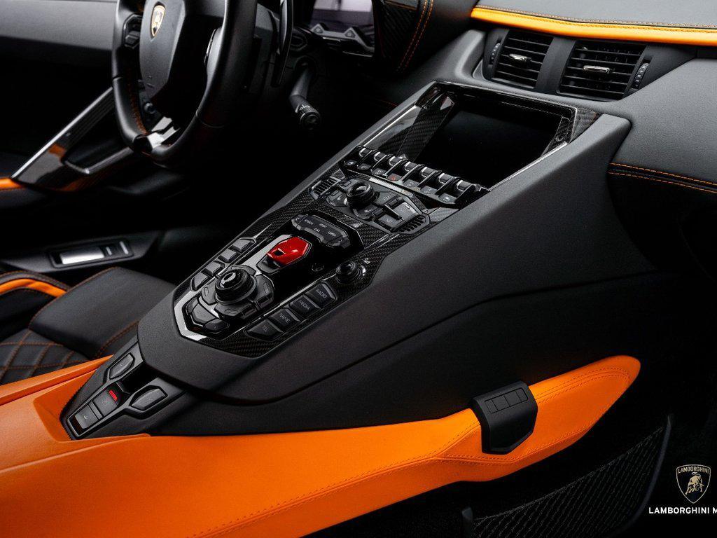 2019 Lamborghini Aventador S Coupe North Miami Beach FL