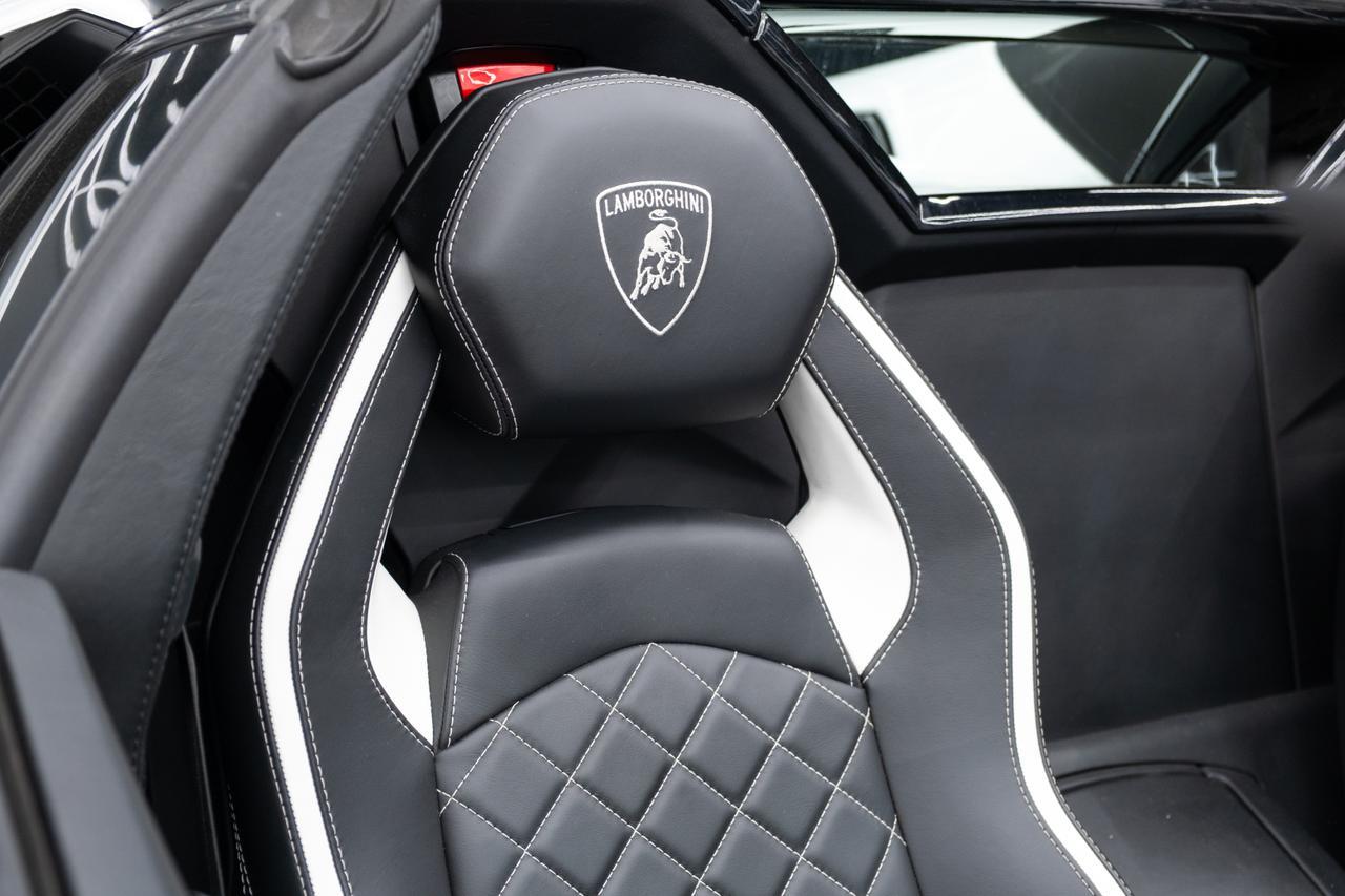 2019 Lamborghini Aventador S Roadster Miami FL