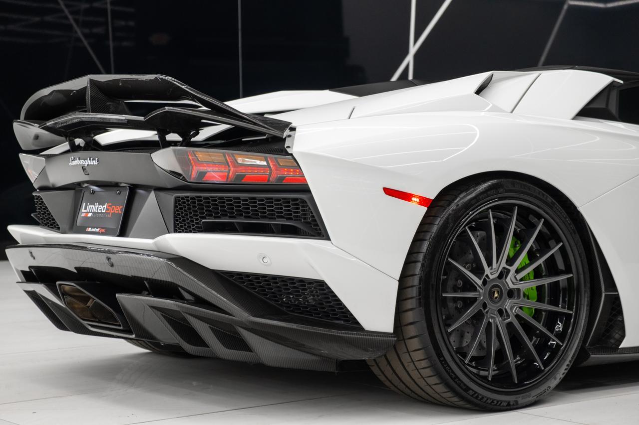 2019 Lamborghini Aventador S Roadster Miami FL