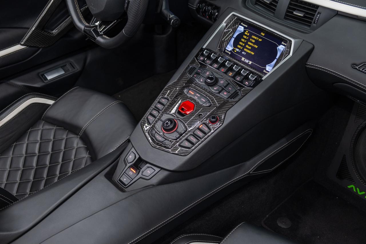 2019 Lamborghini Aventador S Roadster Miami FL