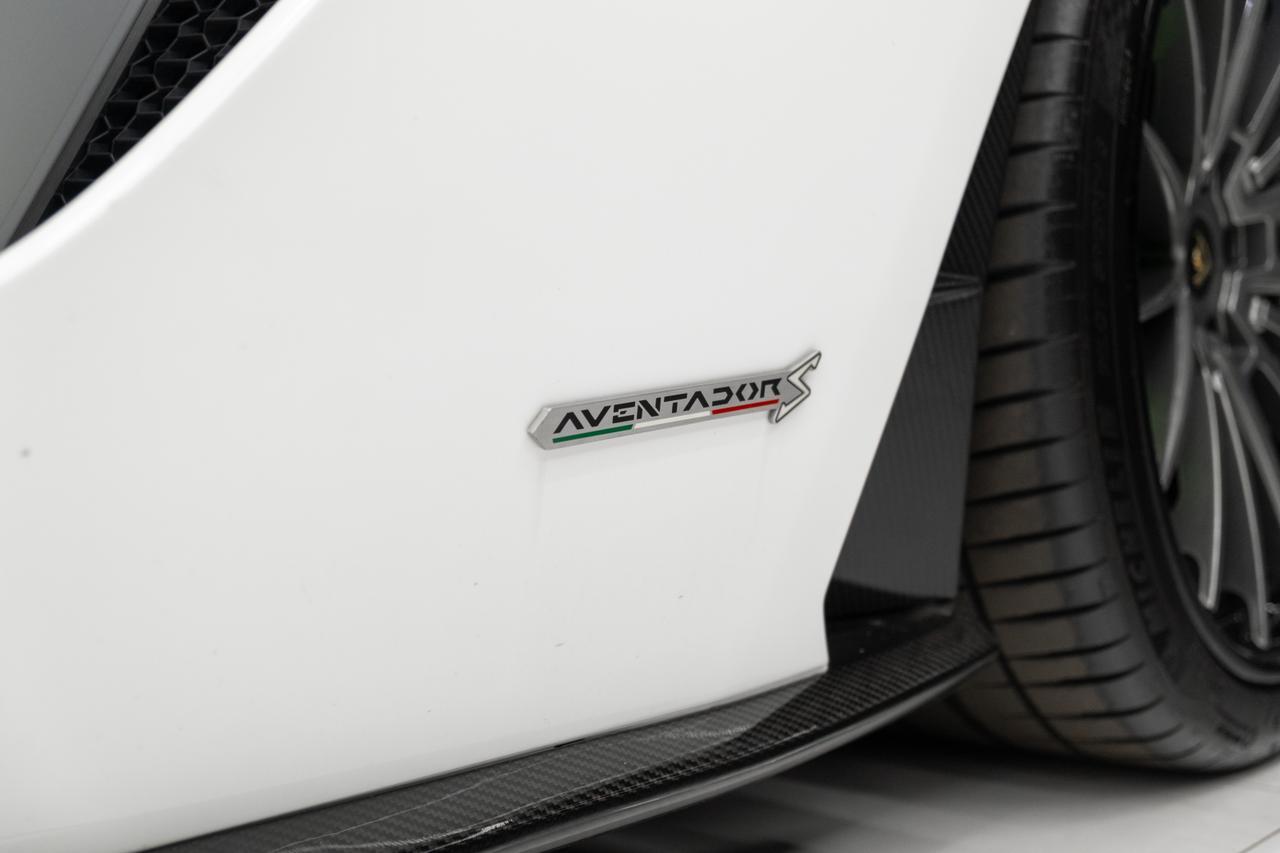 2019 Lamborghini Aventador S Roadster Miami FL