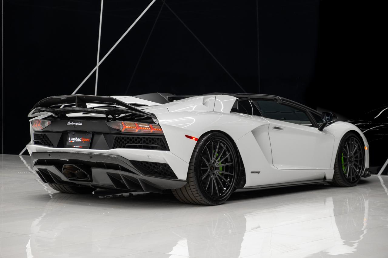 2019 Lamborghini Aventador S Roadster Miami FL