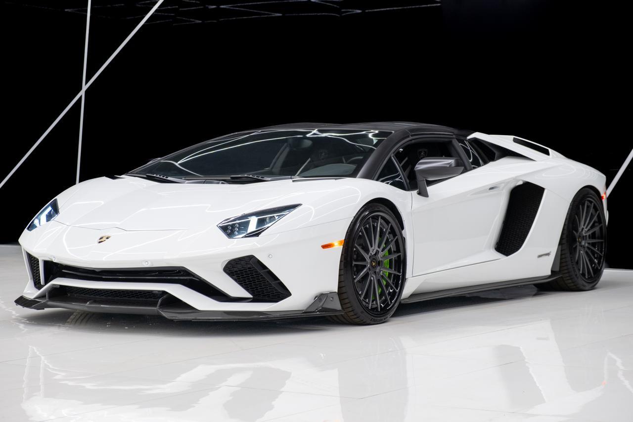 2019 Lamborghini Aventador S Roadster Miami FL