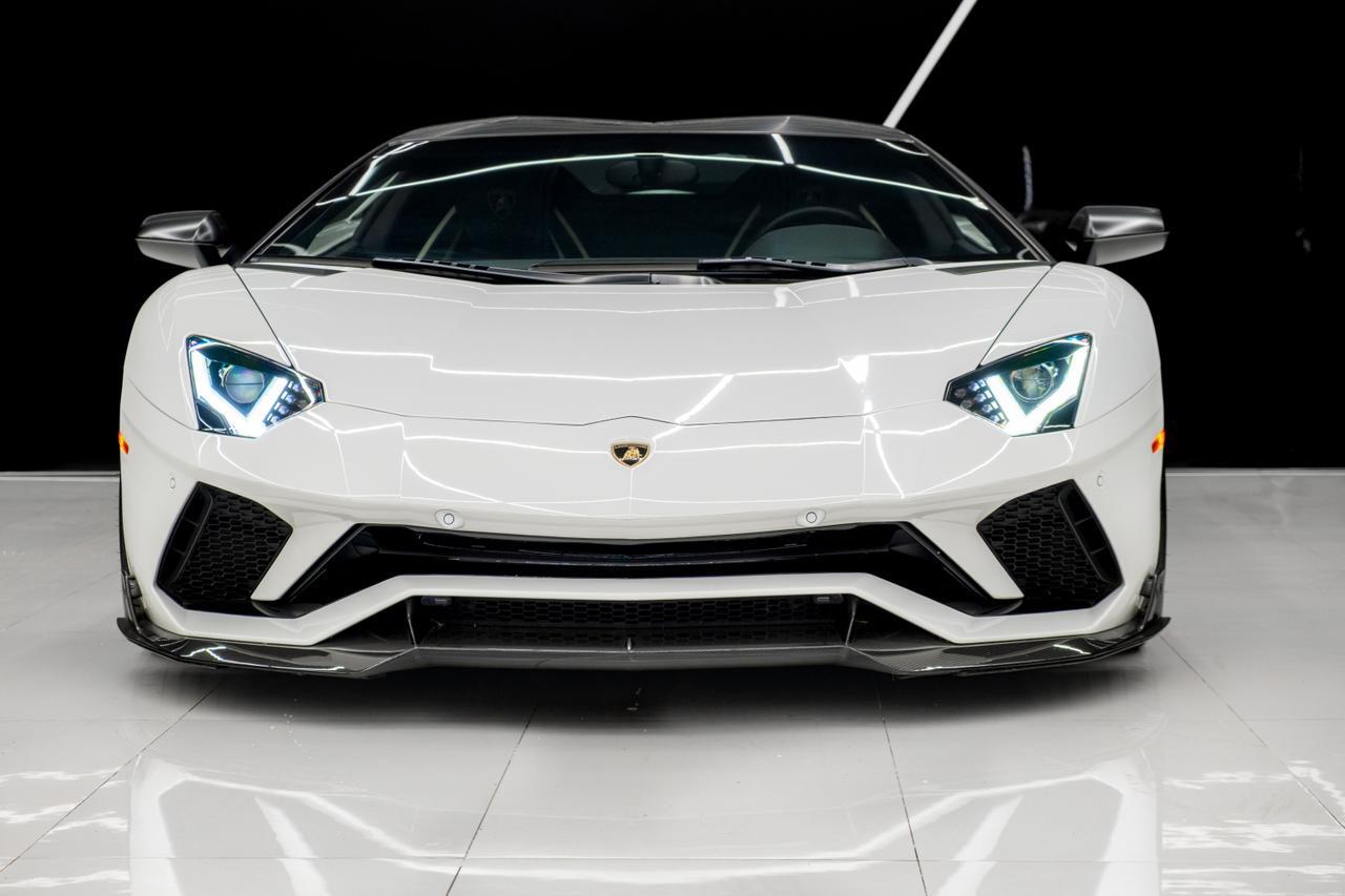 2019 Lamborghini Aventador S Roadster Miami FL