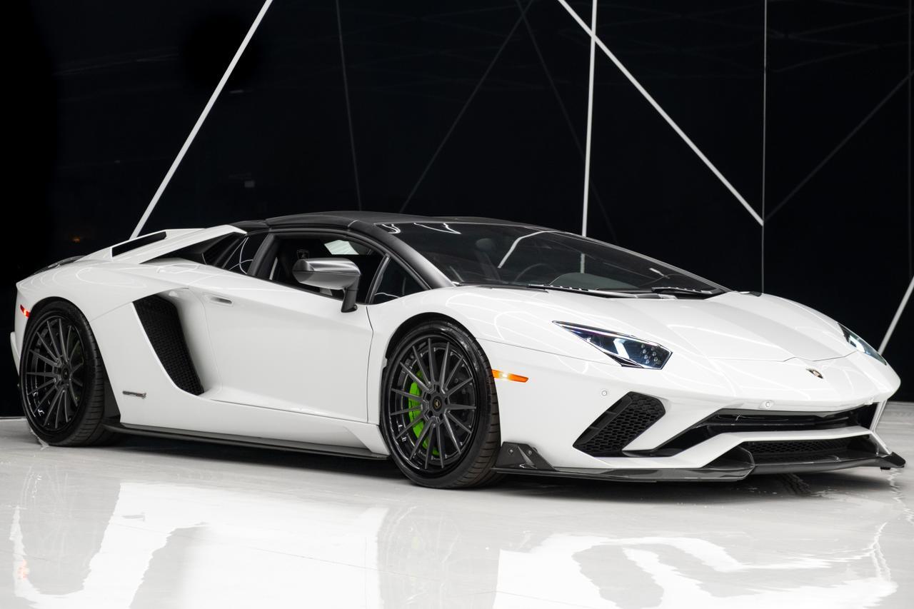 2019 Lamborghini Aventador S Roadster Miami FL