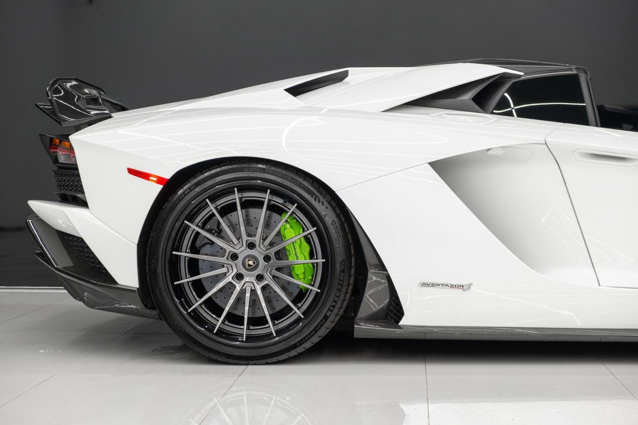 2019 Lamborghini Aventador S Roadster Miami FL