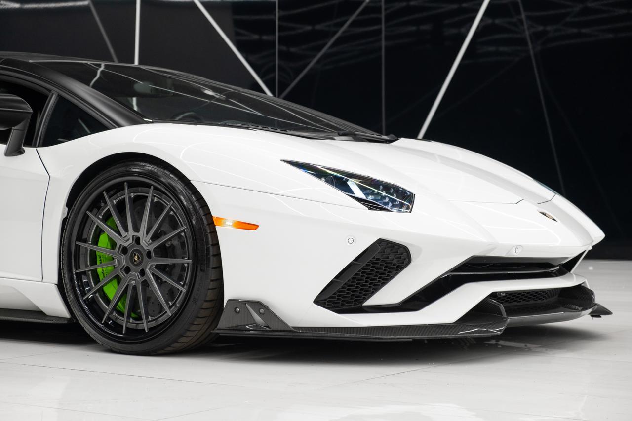 2019 Lamborghini Aventador S Roadster Miami FL