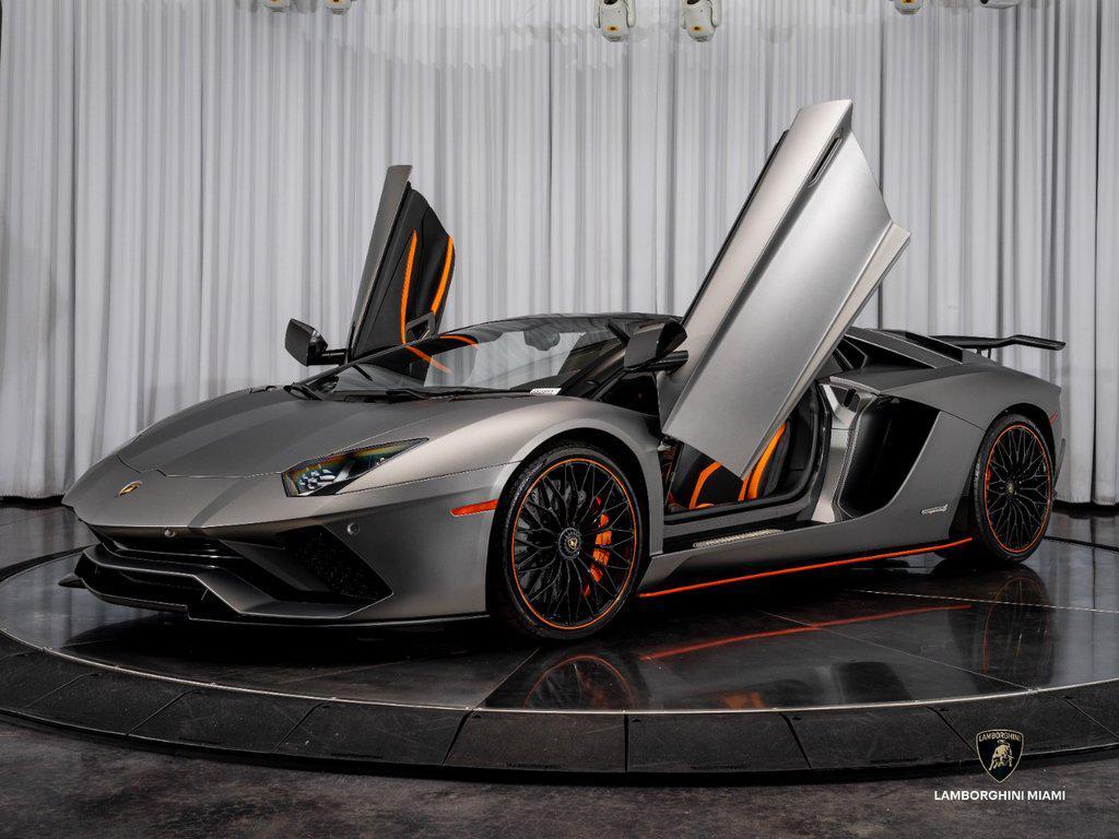 2019 Lamborghini Aventador S Roadster North Miami Beach FL