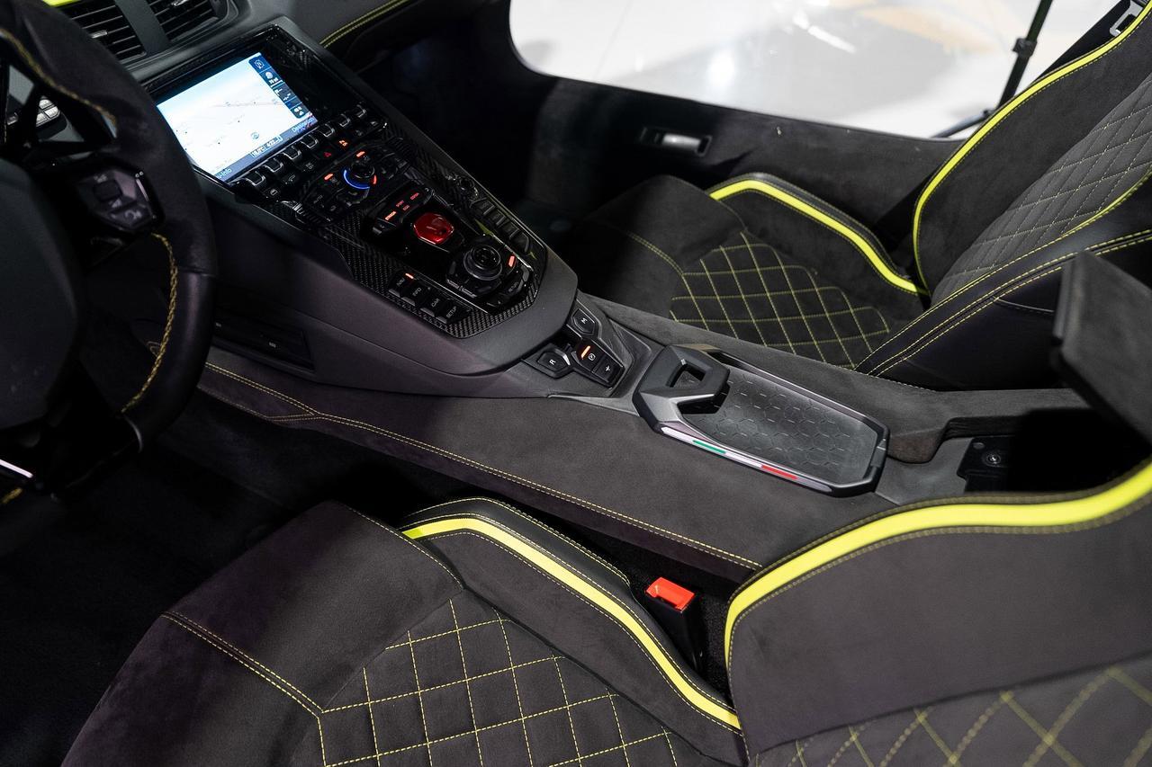 2019 Lamborghini Aventador S Roadster Verde Shock paint, Verde Mantis calipers/springs, Ad Personam interior AND MUCH MORE!! Fort Lauderdale FL
