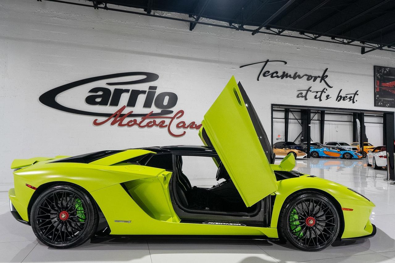 2019 Lamborghini Aventador S Roadster Verde Shock paint, Verde Mantis calipers/springs, Ad Personam interior AND MUCH MORE!! Fort Lauderdale FL