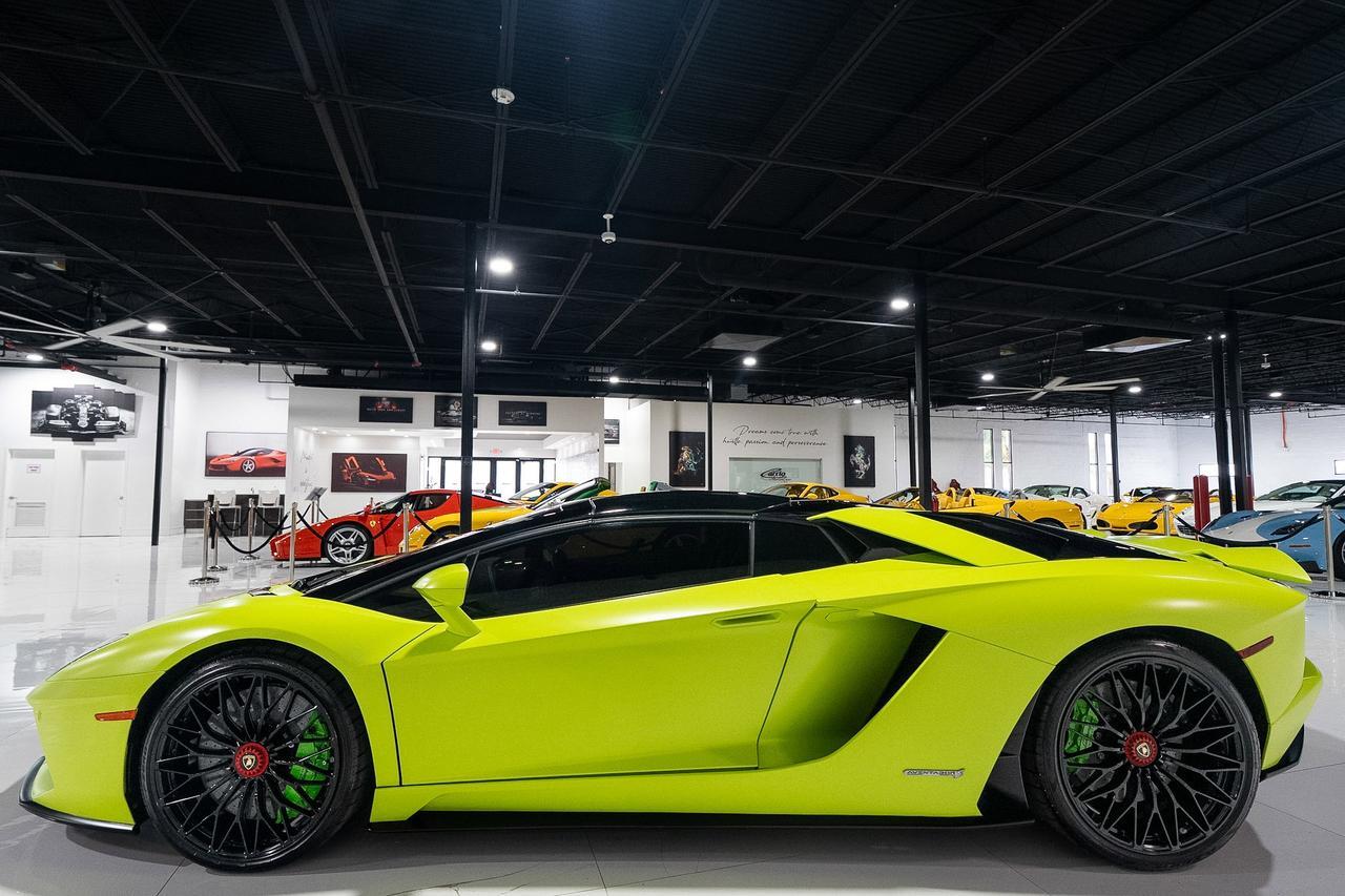 2019 Lamborghini Aventador S Roadster Verde Shock paint, Verde Mantis calipers/springs, Ad Personam interior AND MUCH MORE!! Fort Lauderdale FL