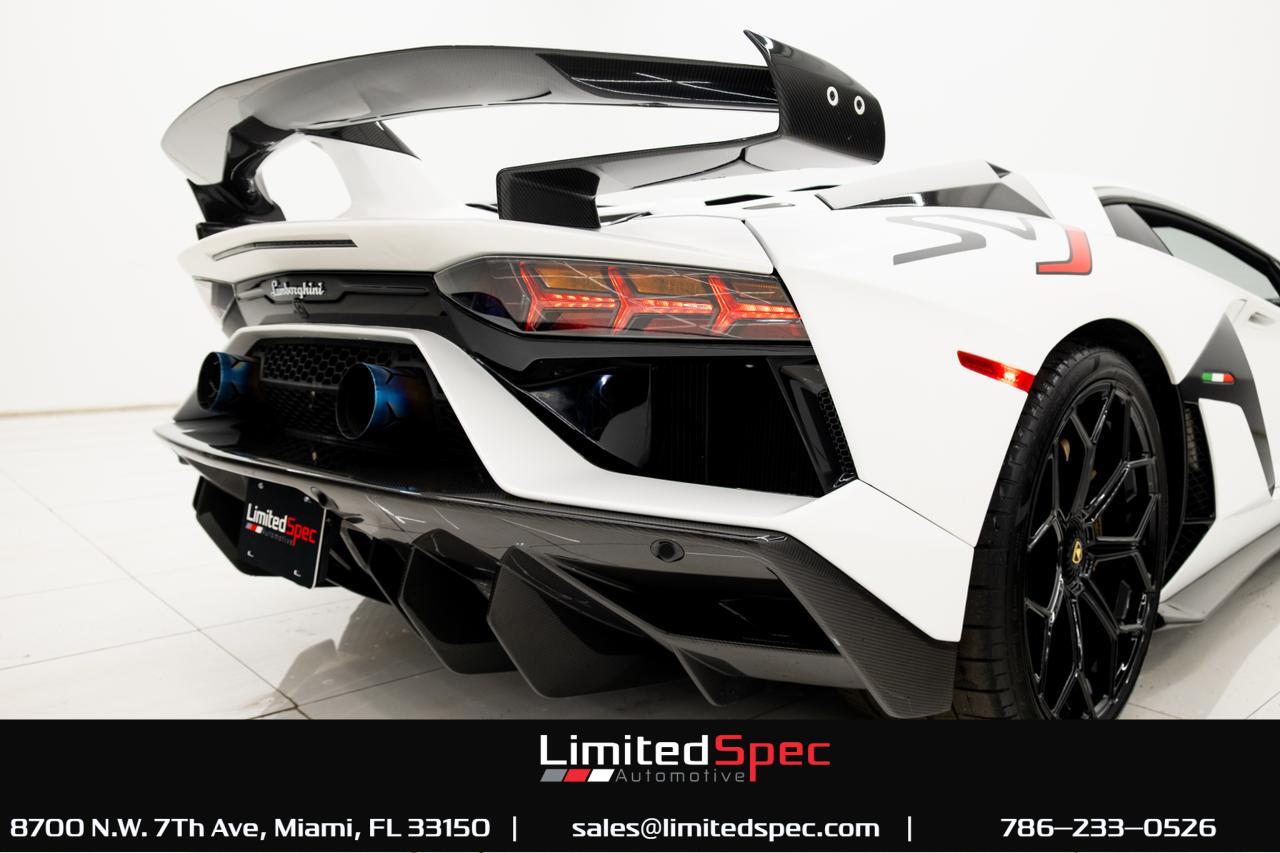 2019 Lamborghini Aventador SVJ Miami FL