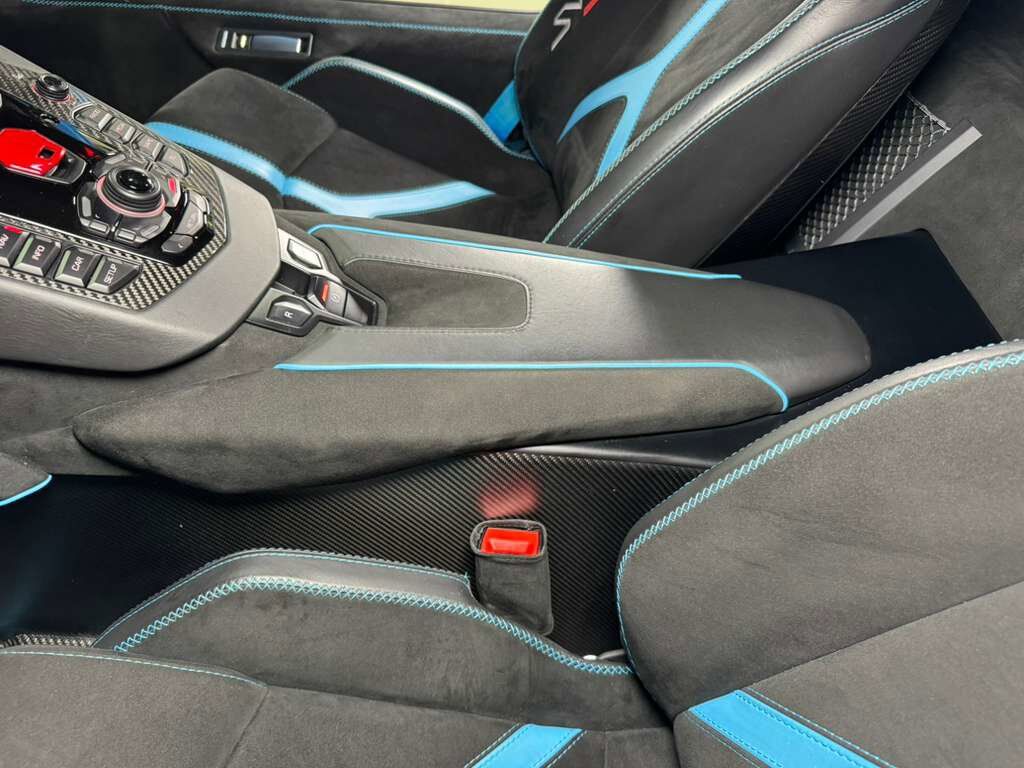 2019 Lamborghini Aventador SVJ Blu Cepheus paint, Ad Personam interior, Sensonum audio, HRE wheels, carbon galore AND MORE!! Fort Lauderdale FL