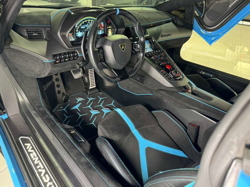 2019 Lamborghini Aventador SVJ Blu Cepheus paint, Ad Personam interior, Sensonum audio, HRE wheels, carbon galore AND MORE!! Fort Lauderdale FL