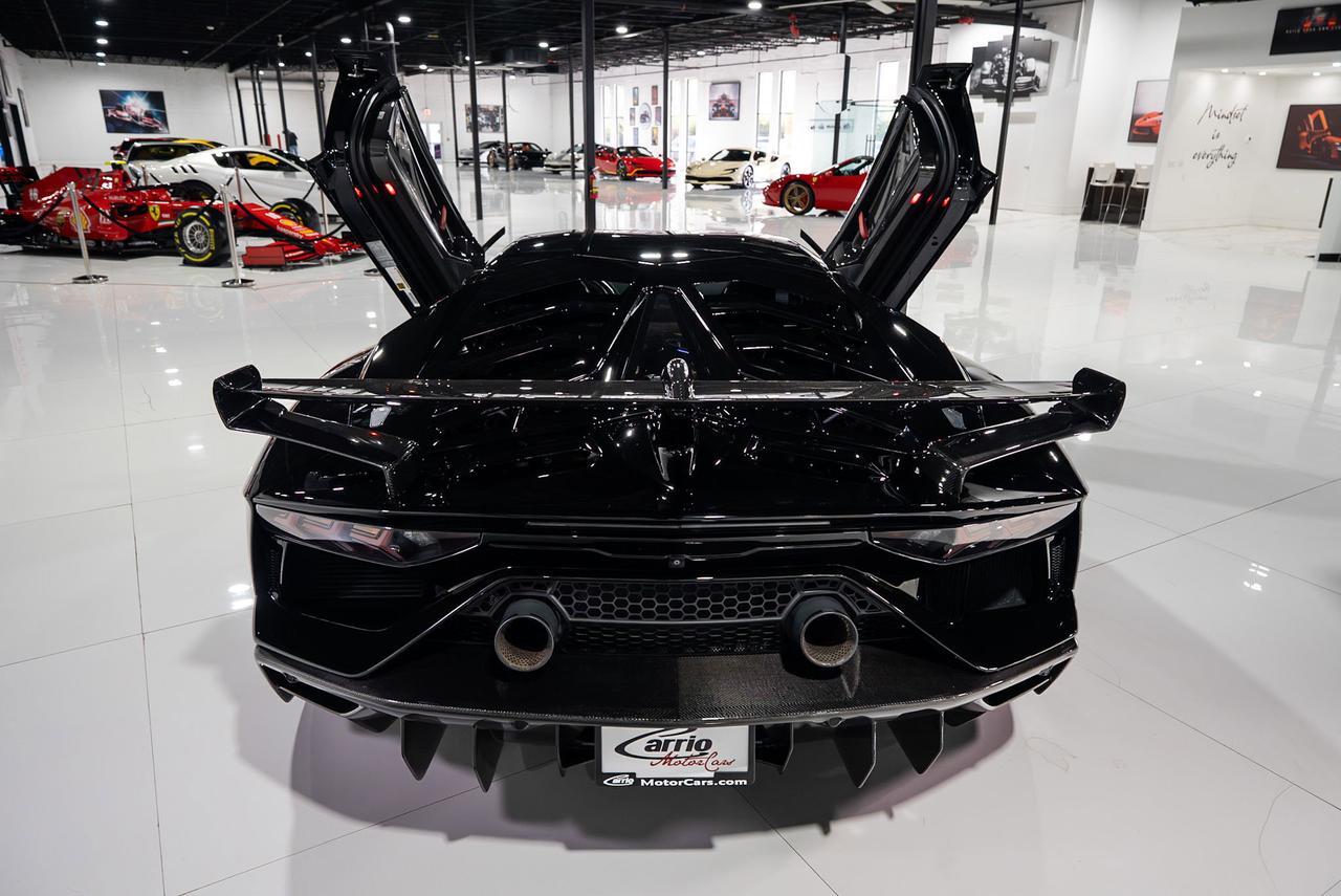 2019 Lamborghini Aventador SVJ Nero Aldebaran paint, Rosso Mars calipers, Ad Personam interior, carbon galore AND MUCH MORE!! Fort Lauderdale FL
