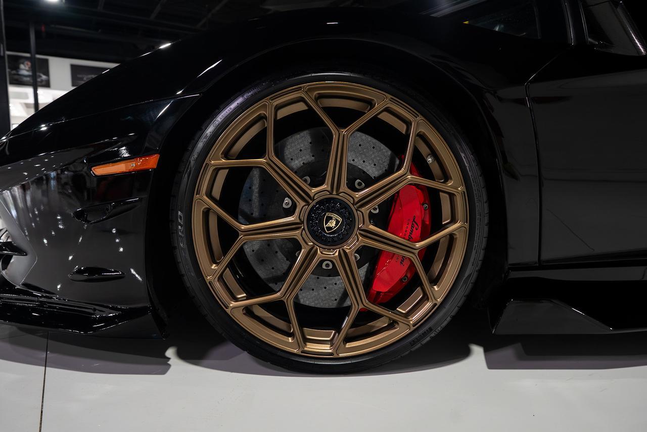 2019 Lamborghini Aventador SVJ Nero Aldebaran paint, Rosso Mars calipers, Ad Personam interior, carbon galore AND MUCH MORE!! Fort Lauderdale FL