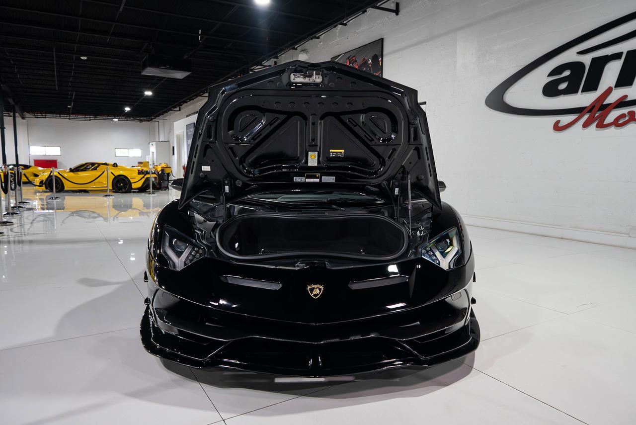2019 Lamborghini Aventador SVJ Nero Aldebaran paint, Rosso Mars calipers, Ad Personam interior, carbon galore AND MUCH MORE!! Fort Lauderdale FL