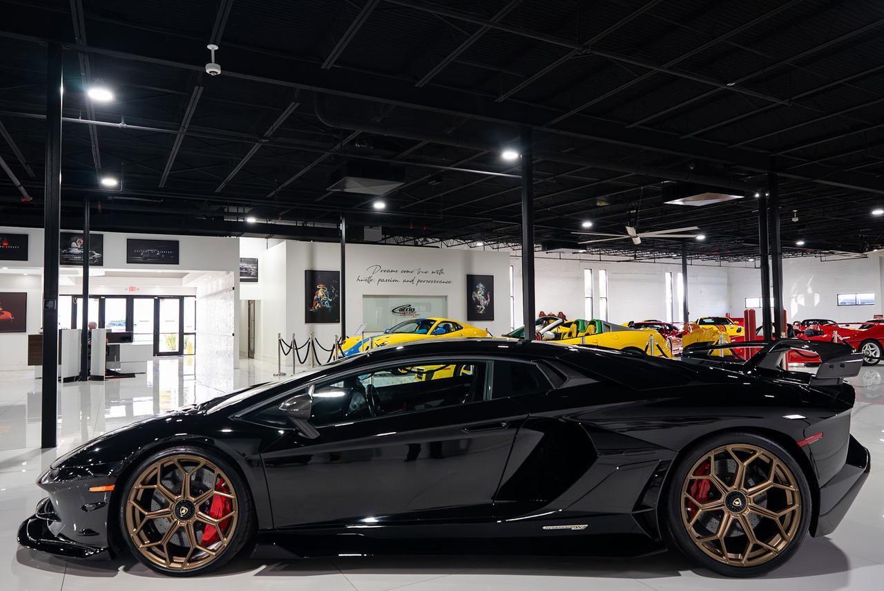 2019 Lamborghini Aventador SVJ Nero Aldebaran paint, Rosso Mars calipers, Ad Personam interior, carbon galore AND MUCH MORE!!
