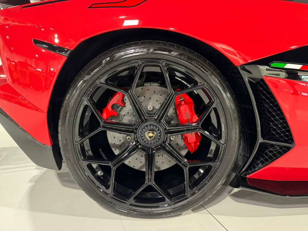 2019 Lamborghini Aventador SVJ Rosso Foco paint,factory two-tone,Ad Personam interior,Sensonum audio,carbon galore AND MORE!! Fort Lauderdale FL