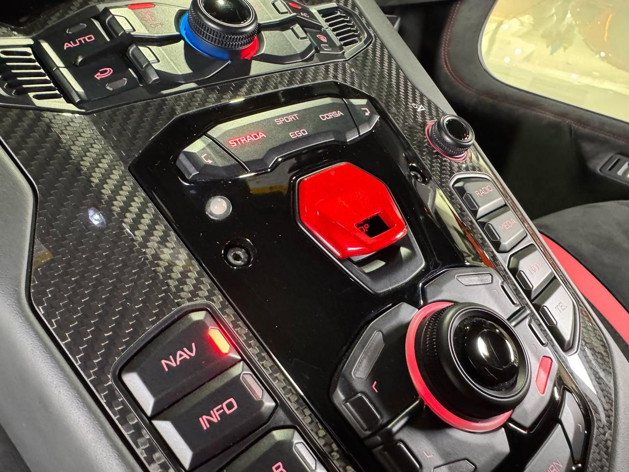 2019 Lamborghini Aventador SVJ TWIN TURBO!! Grigio Titans paint, factory two-tone, Sensonum audio, carbon fiber galore & MORE!! Fort Lauderdale FL