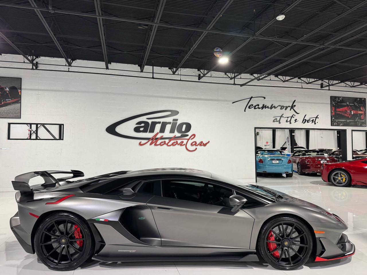 2019 Lamborghini Aventador SVJ TWIN TURBO!! Grigio Titans paint, factory two-tone, Sensonum audio, carbon fiber galore & MORE!! Fort Lauderdale FL