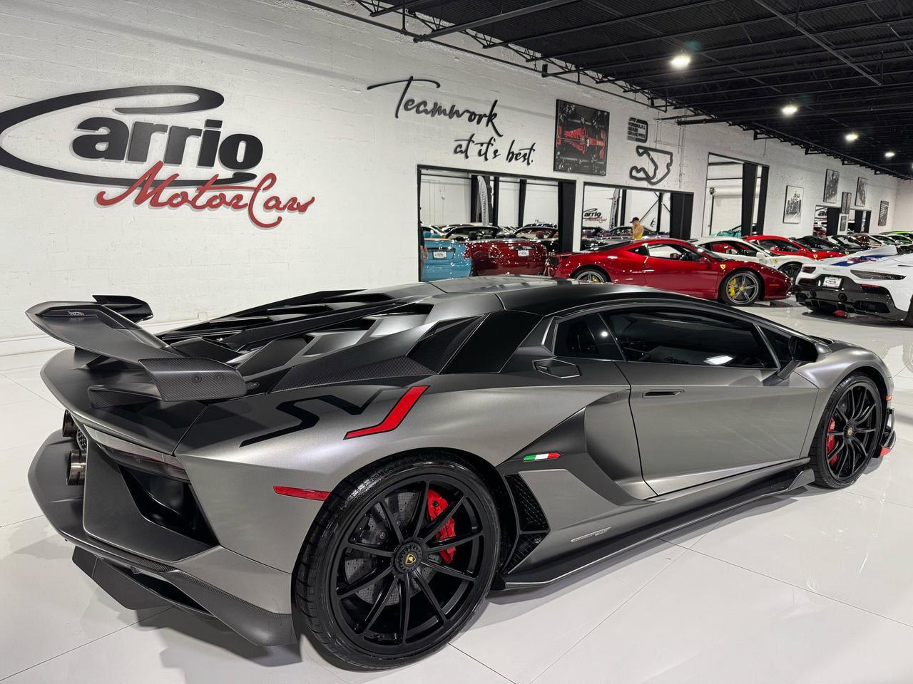 2019 Lamborghini Aventador SVJ TWIN TURBO!! Grigio Titans paint, factory two-tone, Sensonum audio, carbon fiber galore & MORE!! Fort Lauderdale FL