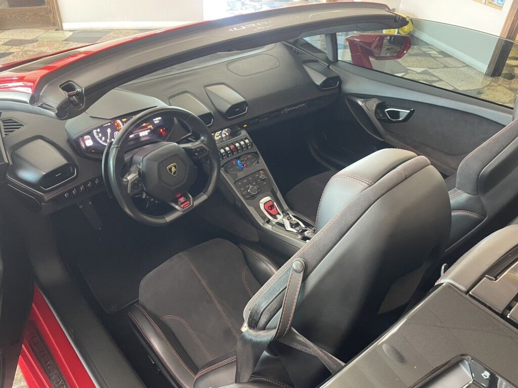 2019 Lamborghini Huracan HURACAN~CONVERTIBLE~LOW MILES!!!!~5.2 V10~CLEAN CARFAX~SERVICED Sarasota FL