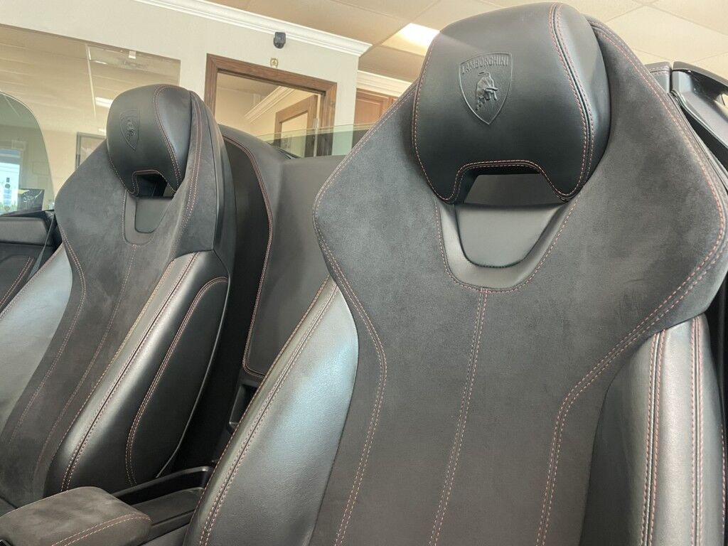 2019 Lamborghini Huracan HURACAN~CONVERTIBLE~LOW MILES!!!!~5.2 V10~CLEAN CARFAX~SERVICED Sarasota FL
