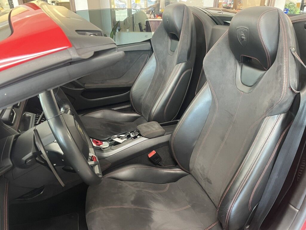 2019 Lamborghini Huracan HURACAN~CONVERTIBLE~LOW MILES!!!!~5.2 V10~CLEAN CARFAX~SERVICED Sarasota FL