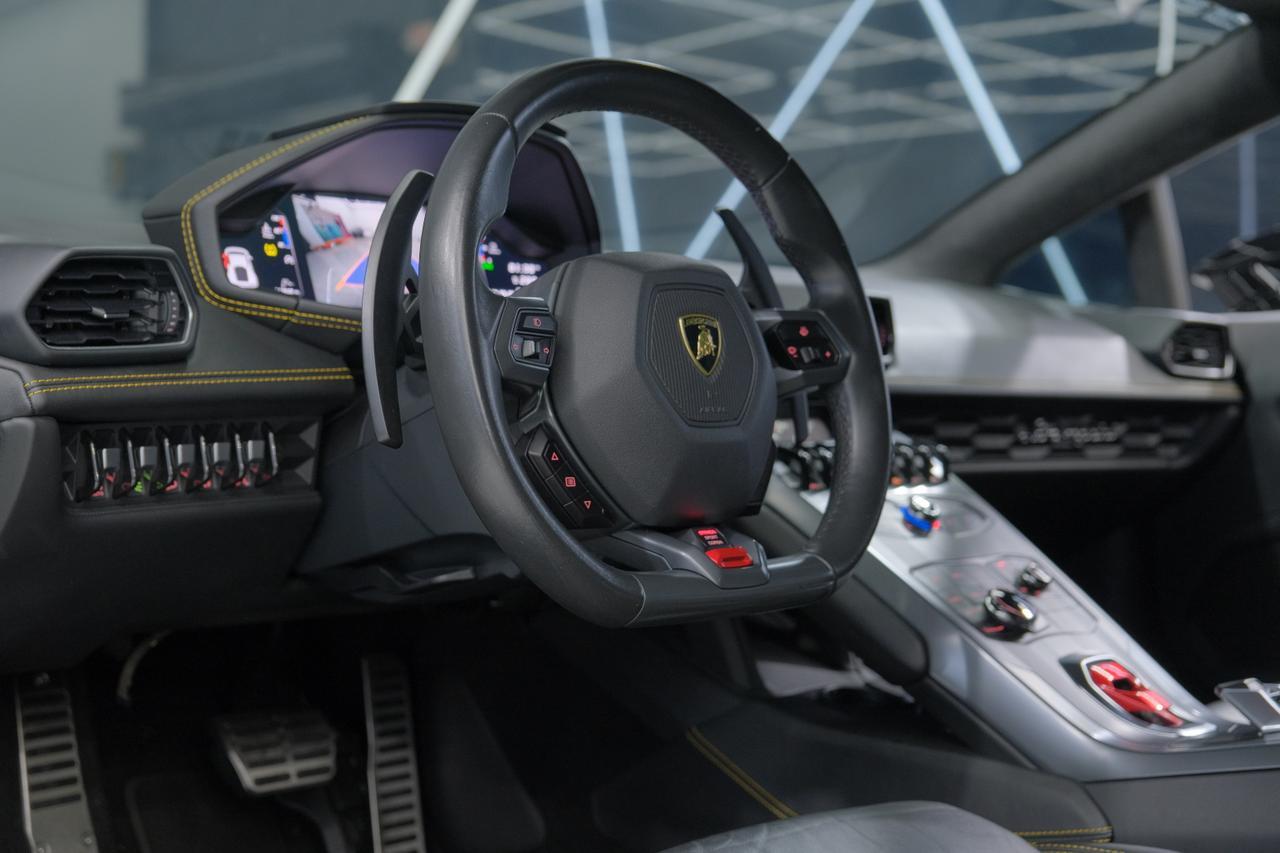 2019 Lamborghini Huracan LP580-2 Miami FL