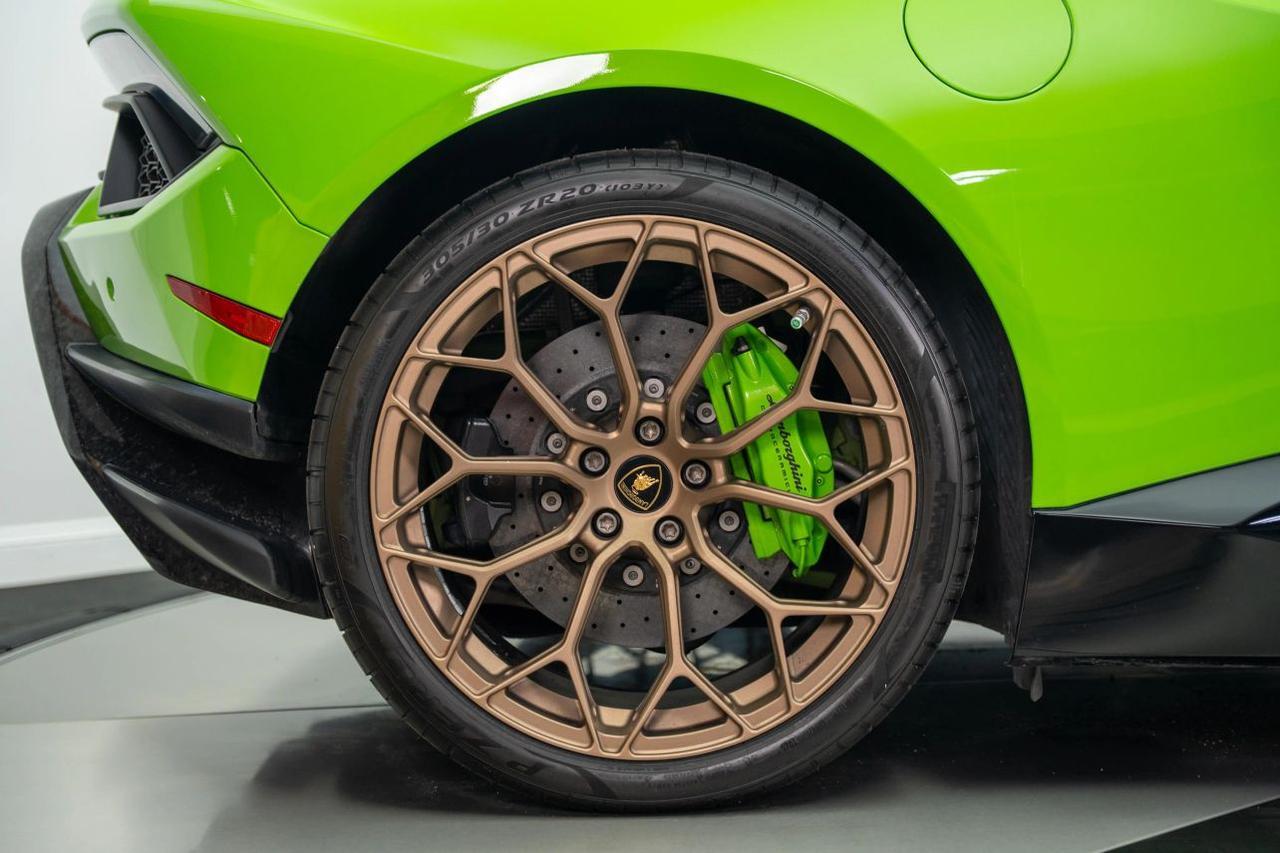 2019 Lamborghini Huracan Performante Convertible 2D St. Louis MO