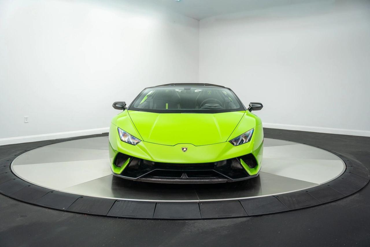 2019 Lamborghini Huracan Performante Convertible 2D St. Louis MO