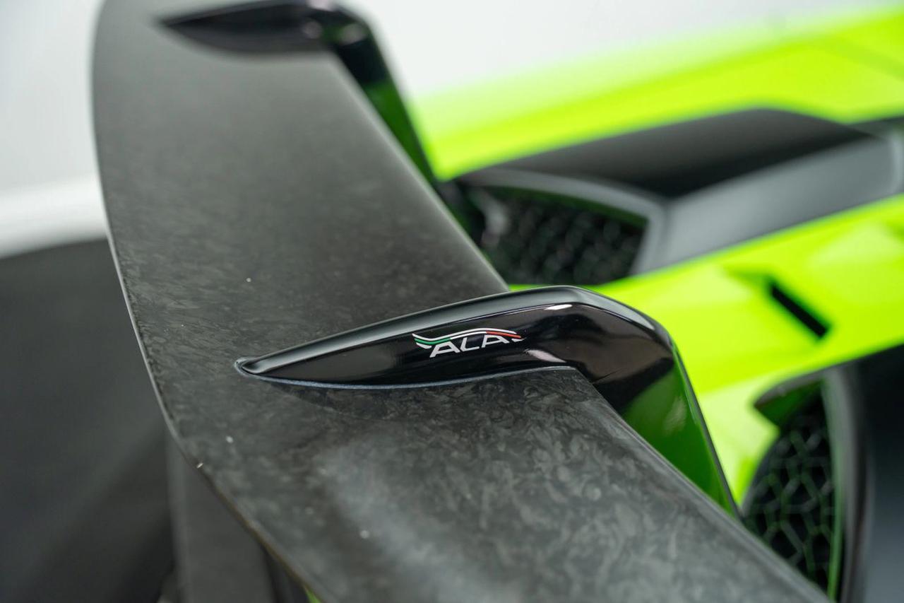 2019 Lamborghini Huracan Performante Convertible 2D St. Louis MO