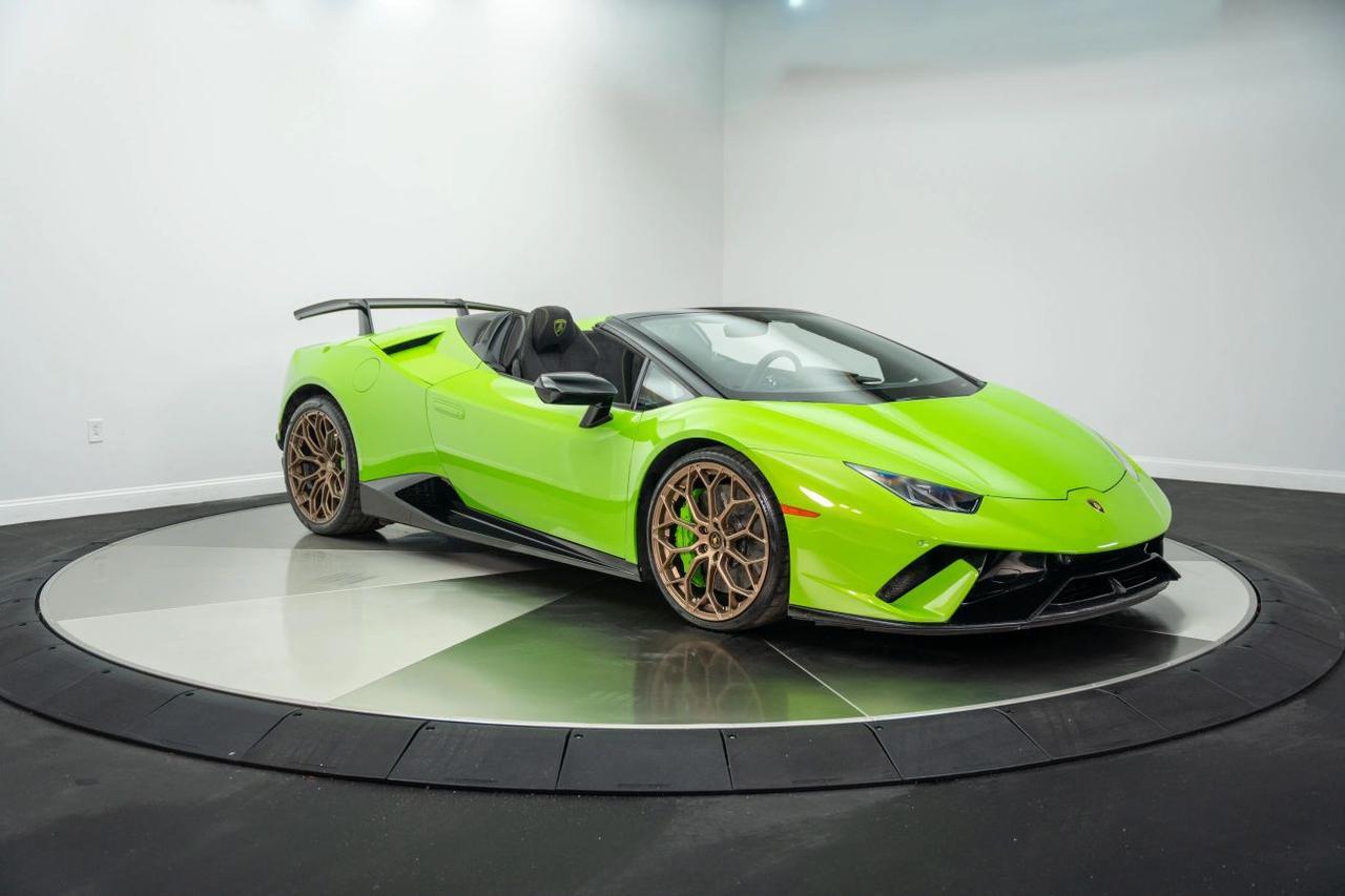 2019 Lamborghini Huracan Performante Convertible 2D St. Louis MO